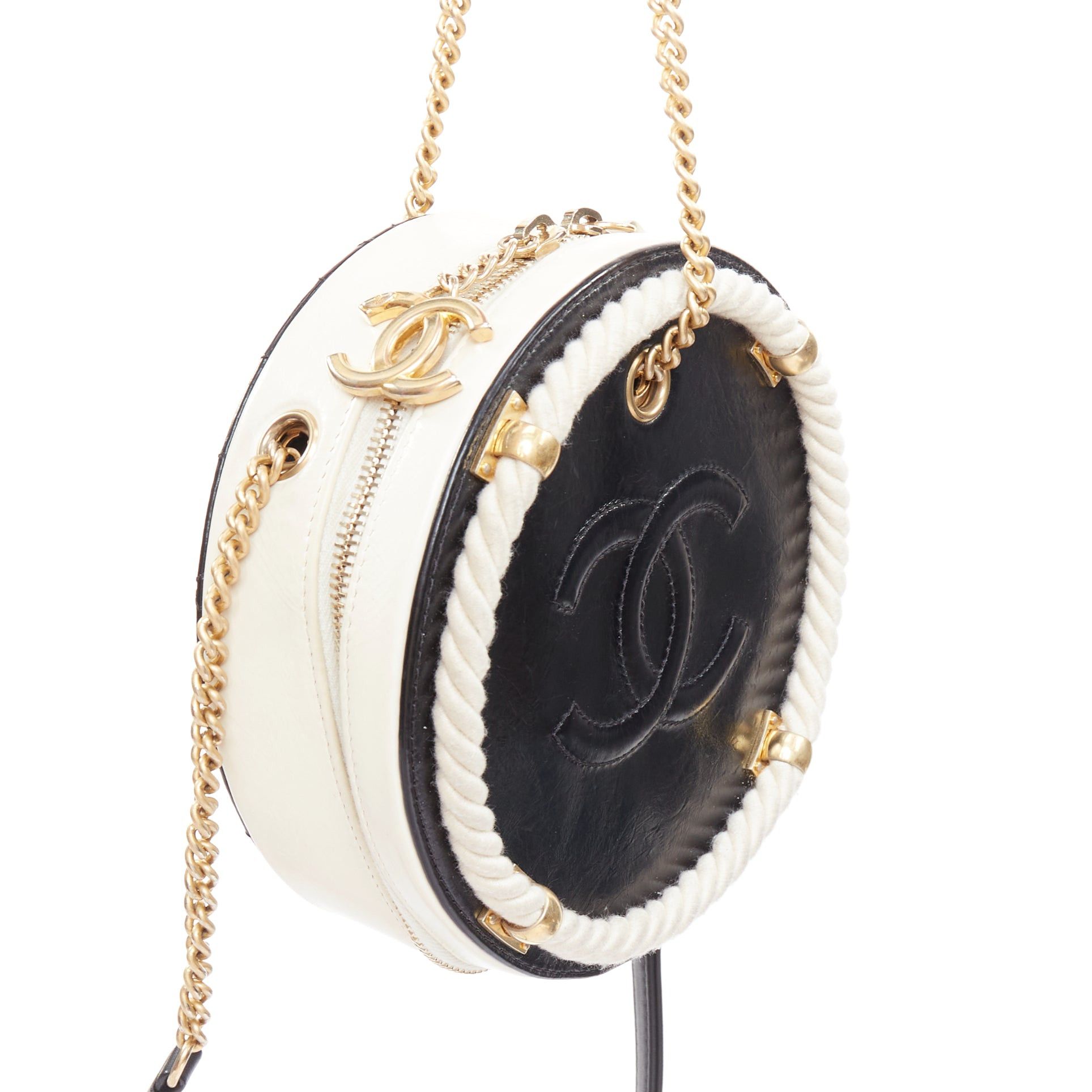 Chanel CHANEL 2019 Limited Edition En Vogue Round black cream leather crossbody bag Size ONE SIZE - 9 Thumbnail