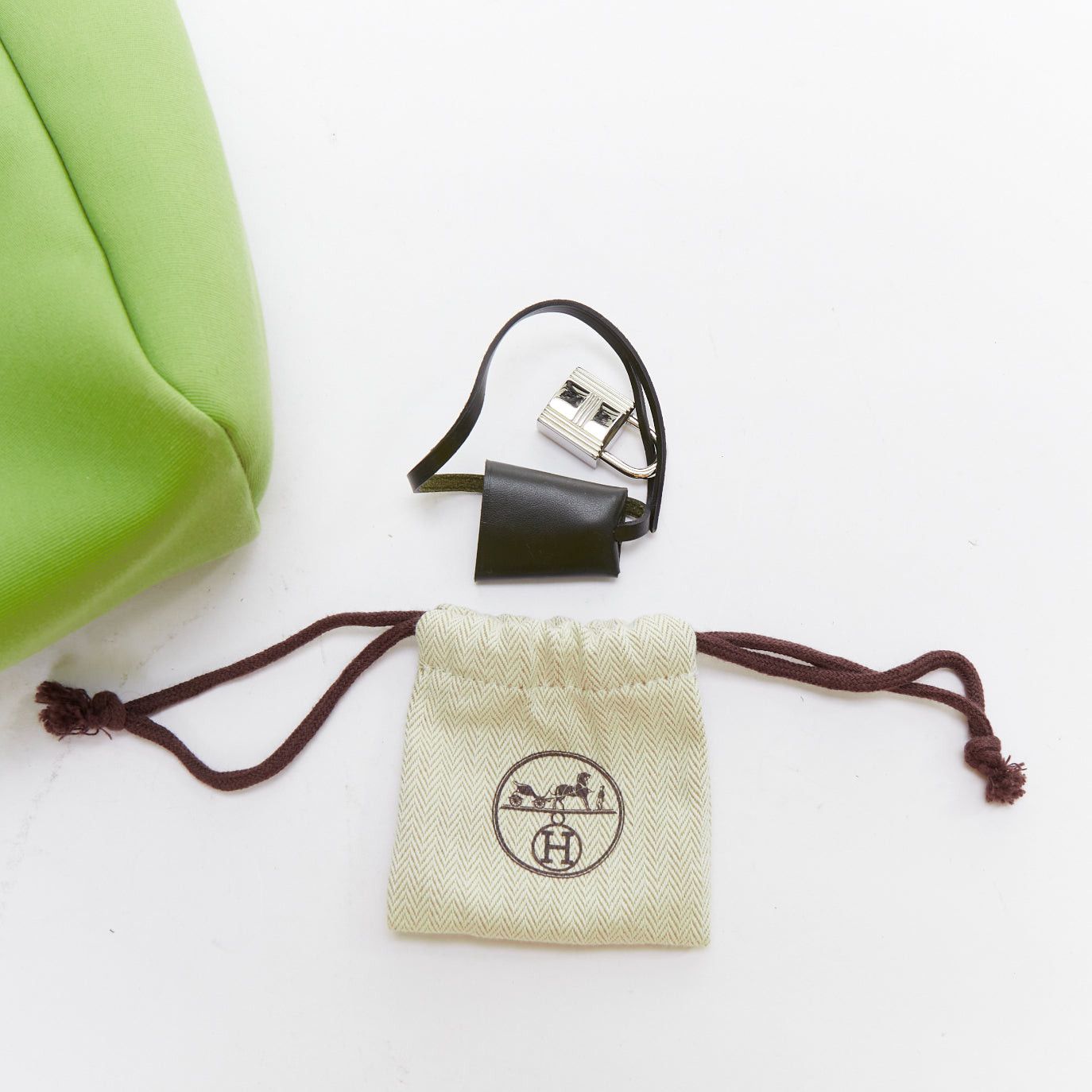 Hermes rare HERMES Herbag A Dos Vert Criquet green black canvas palladium backpack Size ONE SIZE - 11 Thumbnail