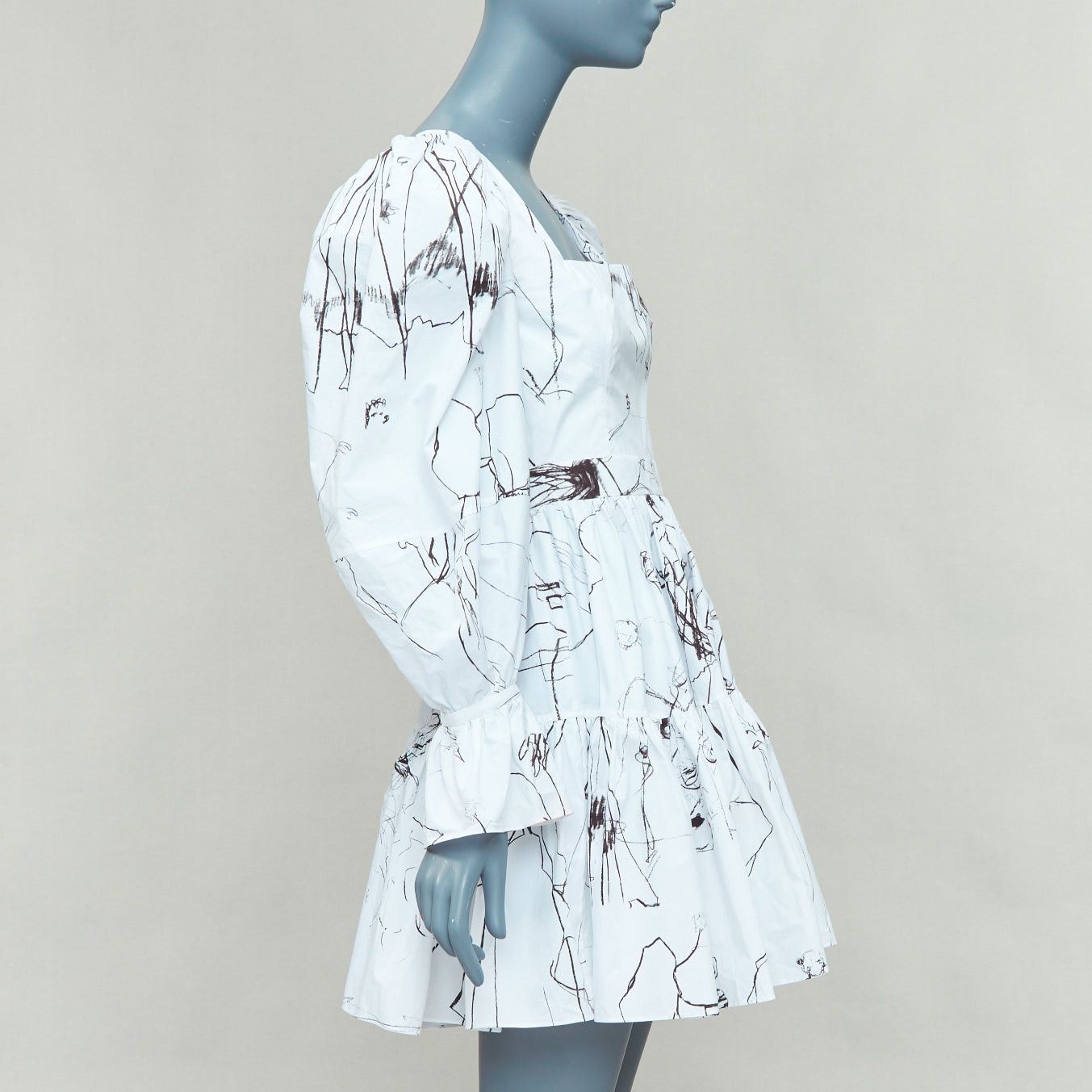 Alexander McQueen ALEXANDER MCQUEEN 2019 white black sketch illustration print puff sleeve dress IT38 XS Size XS / US 0-2 / IT 36-38 - 4 Thumbnail