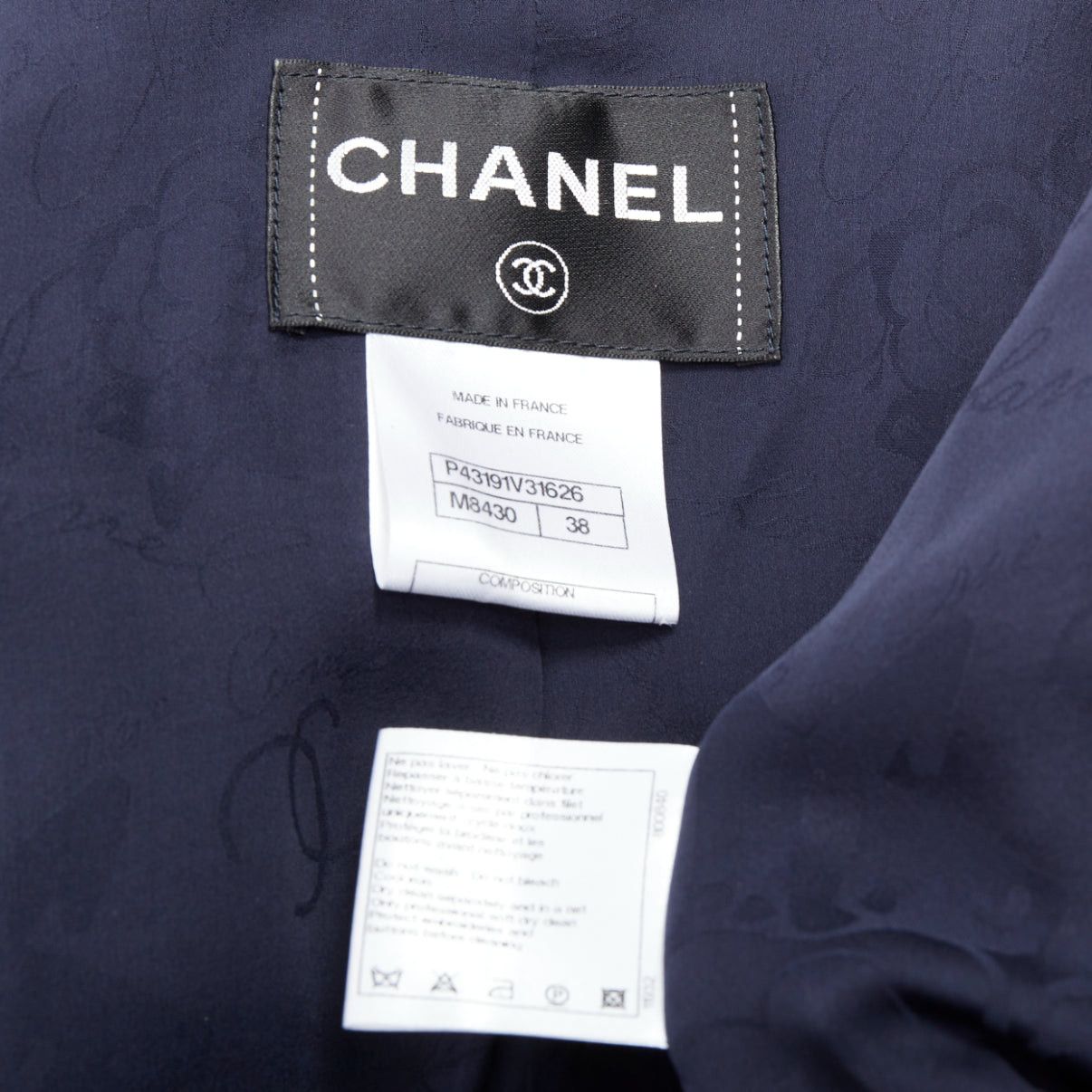 Chanel rare CHANEL 12P gold navy tweed CC pocket double breast schoolboy jacket FR38 M Size M / US 6-8 / IT 42-44 - 9 Thumbnail