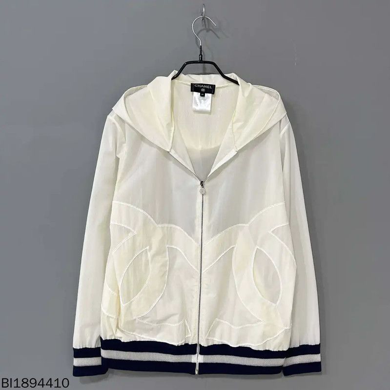 Chanel Beige Women's Jacket with Iconic Design 0089