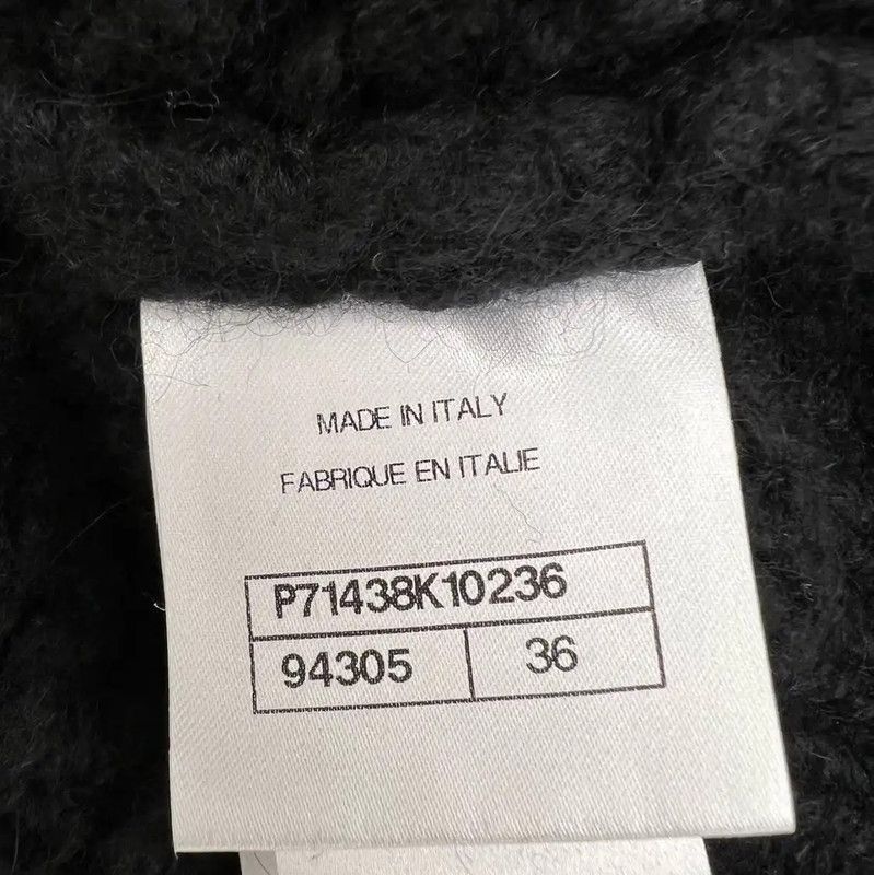 Chanel Chanel Black Cropped Sweater with Button Details 0089 Size M / US 6-8 / IT 42-44 - 5 Thumbnail