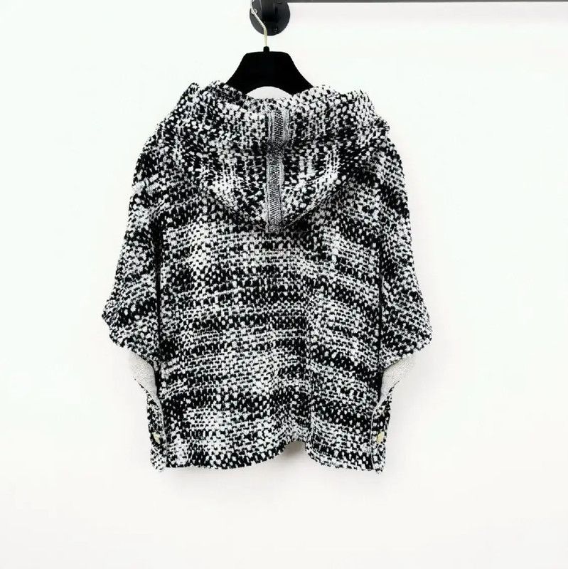 Chanel Chanel Gray Pullover Sweater for Women 0089 Size S / US 4 / IT 40 - 2 Thumbnail