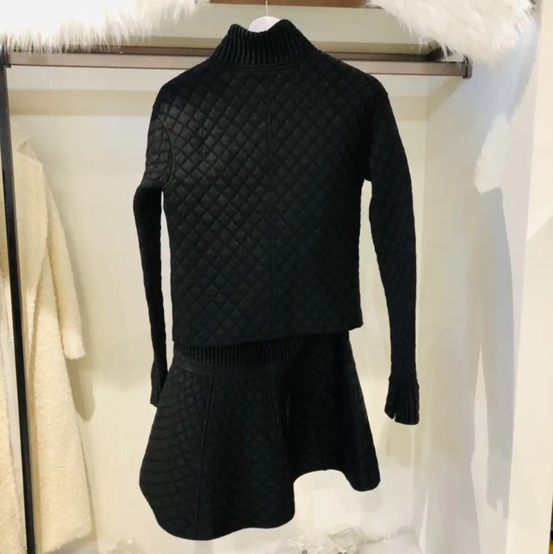 Chanel Chanel Black Quilted Women's Jacket and Skirt Set 0089 Size S / US 4 / IT 40 - 4 Thumbnail