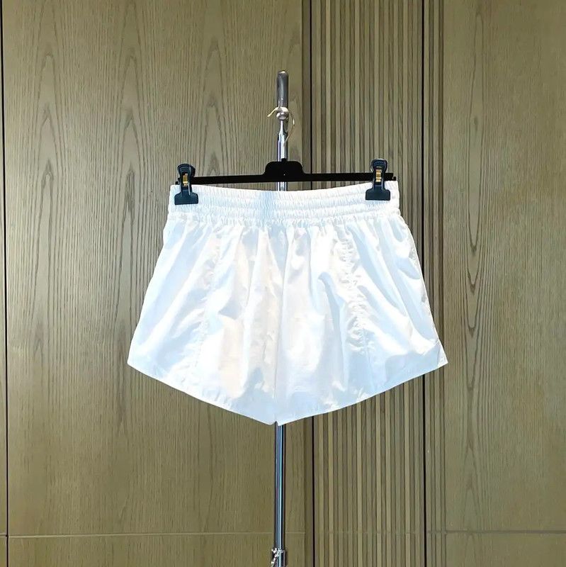 Chanel Chanel White Cotton Women's Shorts 0089 Size 23" - 2 Thumbnail