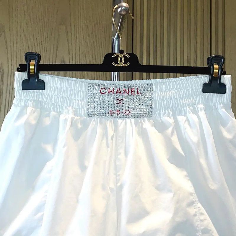 Chanel Chanel White Cotton Women's Shorts 0089 Size 23" - 3 Thumbnail