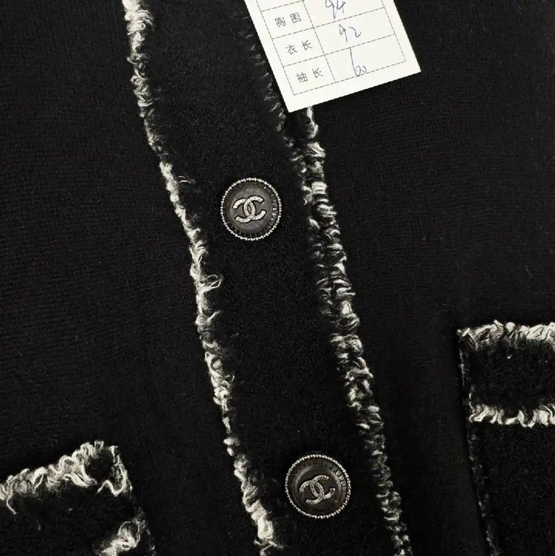 Chanel Chanel Black Cashmere Long Sleeve Dress 0089 Size M / US 6-8 / IT 42-44 - 4 Thumbnail