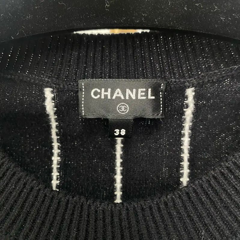 Chanel Chanel Logo Black Cashmere Sweater for Women 0089 Size M / US 6-8 / IT 42-44 - 6 Thumbnail