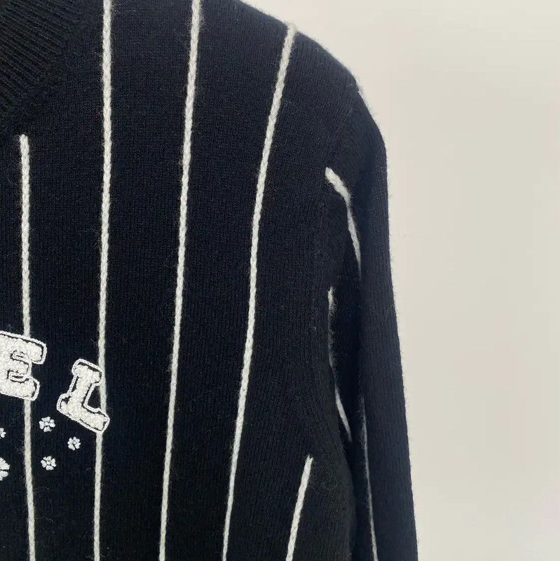 Chanel Chanel Logo Black Cashmere Sweater for Women 0089 Size M / US 6-8 / IT 42-44 - 3 Thumbnail