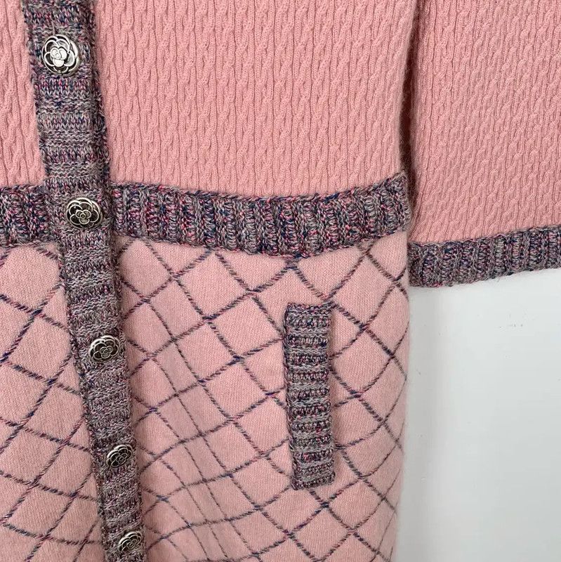Chanel Chanel Pink Cashmere Blend Dress for Women 0089 Size S / US 4 / IT 40 - 4 Thumbnail