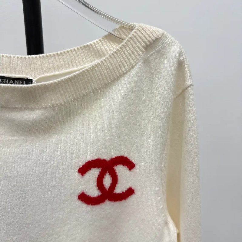 Chanel Chanel Off-White Wool Pullover Sweater XS 0089 Size XS / US 0-2 / IT 36-38 - 4 Thumbnail