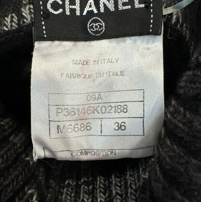 Chanel Chanel Black Wool Dress with Unique Design 0089 Size S / US 4 / IT 40 - 5 Thumbnail