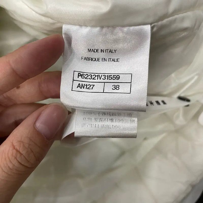 Chanel Chanel White Cotton Puffer Vest for Women 0089 Size M / US 6-8 / IT 42-44 - 4 Thumbnail
