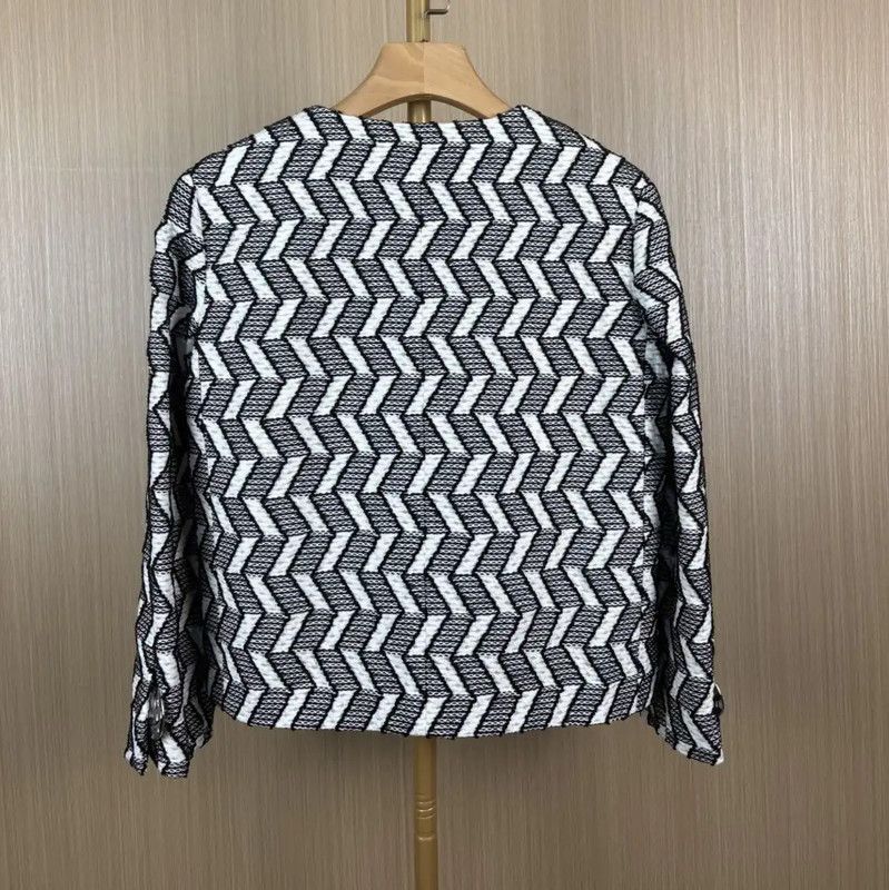 Chanel Chanel Color Block Pattern Cotton Sweater 0089 Size M / US 6-8 / IT 42-44 - 2 Thumbnail