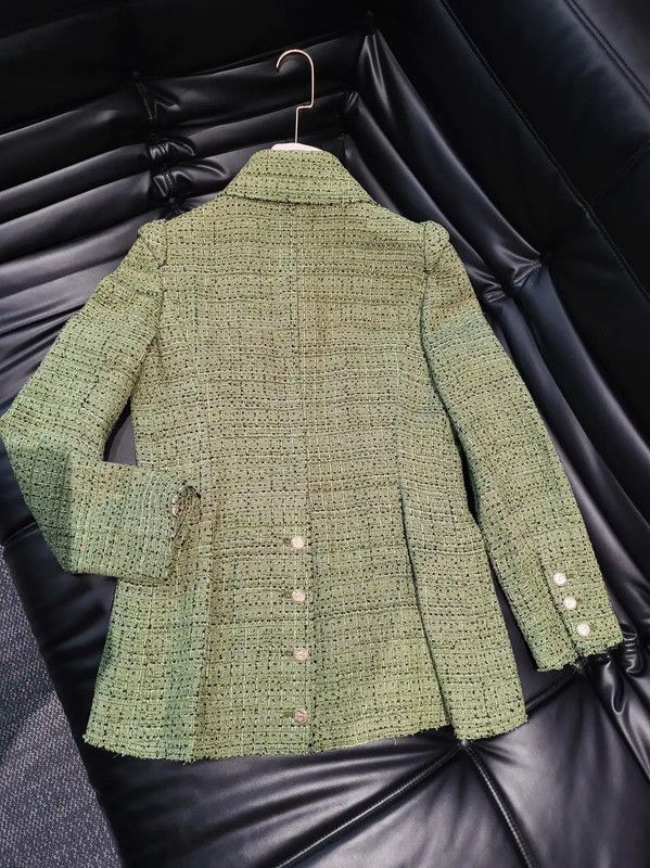 Chanel Chanel Green Wool Jacket for Women 0089 Size M / US 6-8 / IT 42-44 - 2 Thumbnail