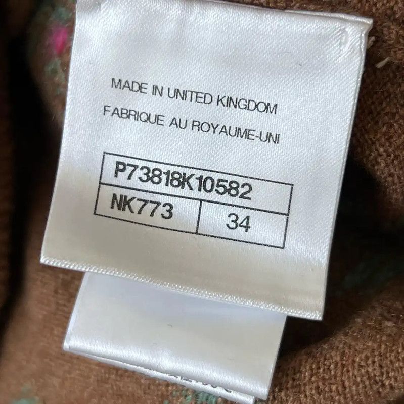 Chanel Chanel Brown Cashmere Sweater with Floral Design 0089 Size S / US 4 / IT 40 - 5 Thumbnail