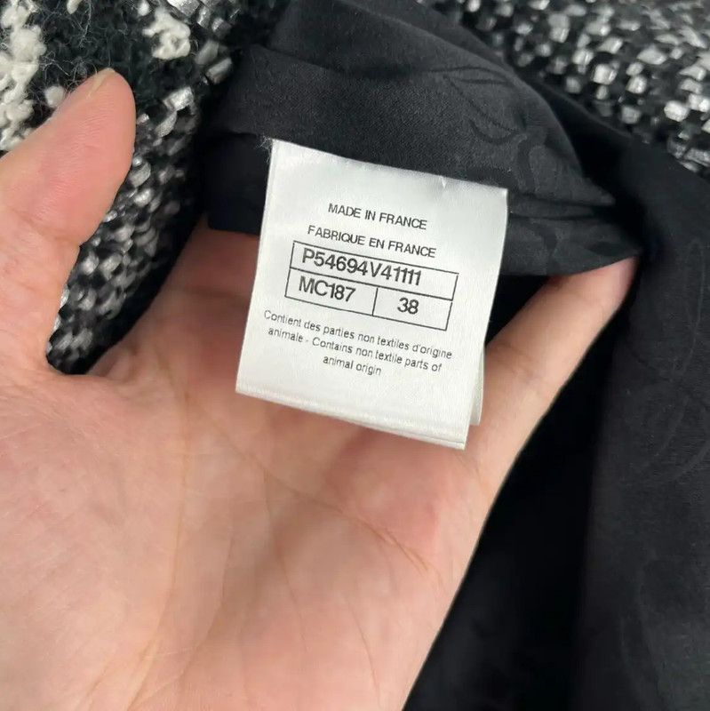 Chanel Chanel Gray Wool Cardigan with Hood 0089 Size M / US 6-8 / IT 42-44 - 5 Thumbnail