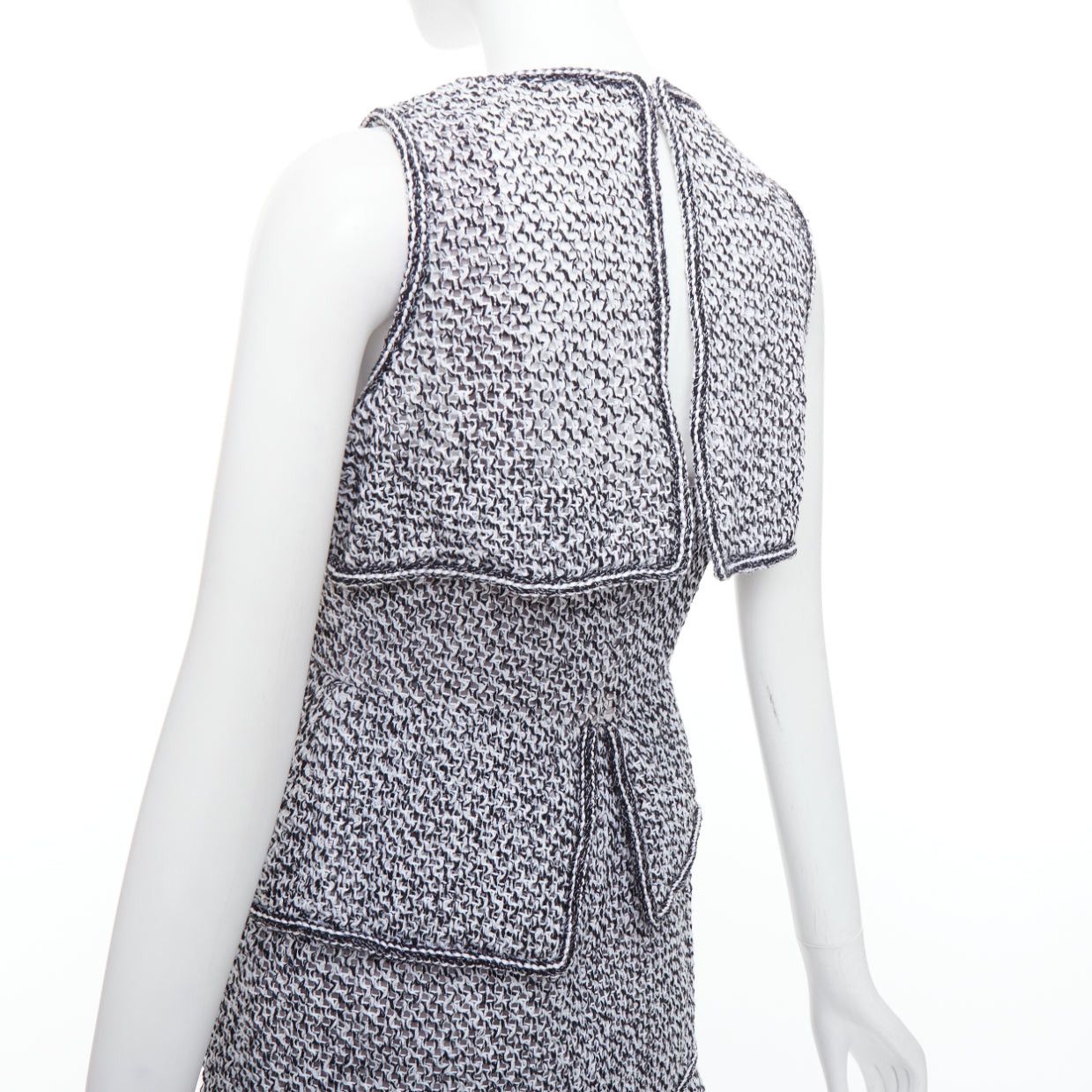 Chanel CHANEL 2015 Runway grey cotton tweed CC button ruffle dress FR36 S Size S / US 4 / IT 40 - 7 Thumbnail