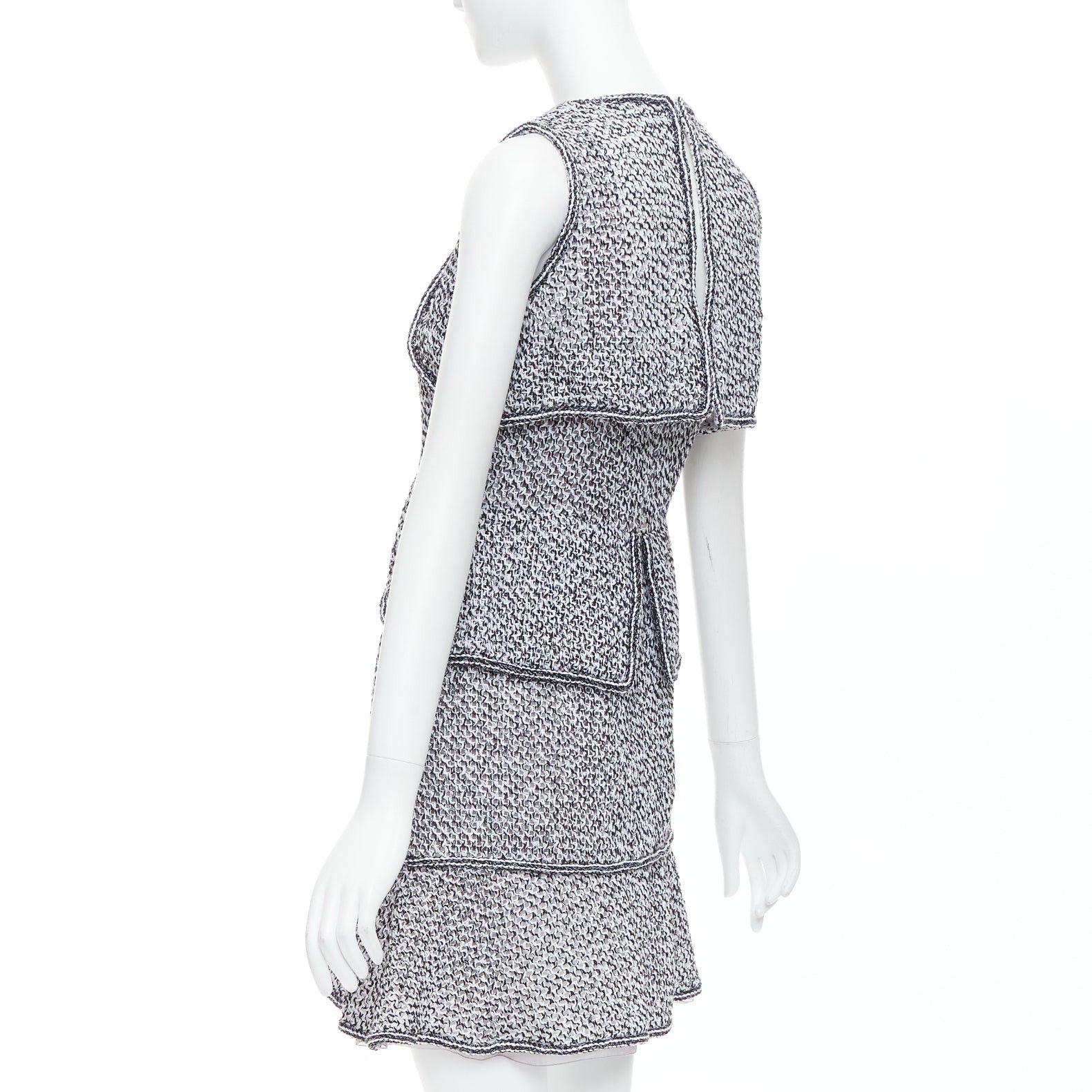 Chanel CHANEL 2015 Runway grey cotton tweed CC button ruffle dress FR36 S Size S / US 4 / IT 40 - 6 Thumbnail