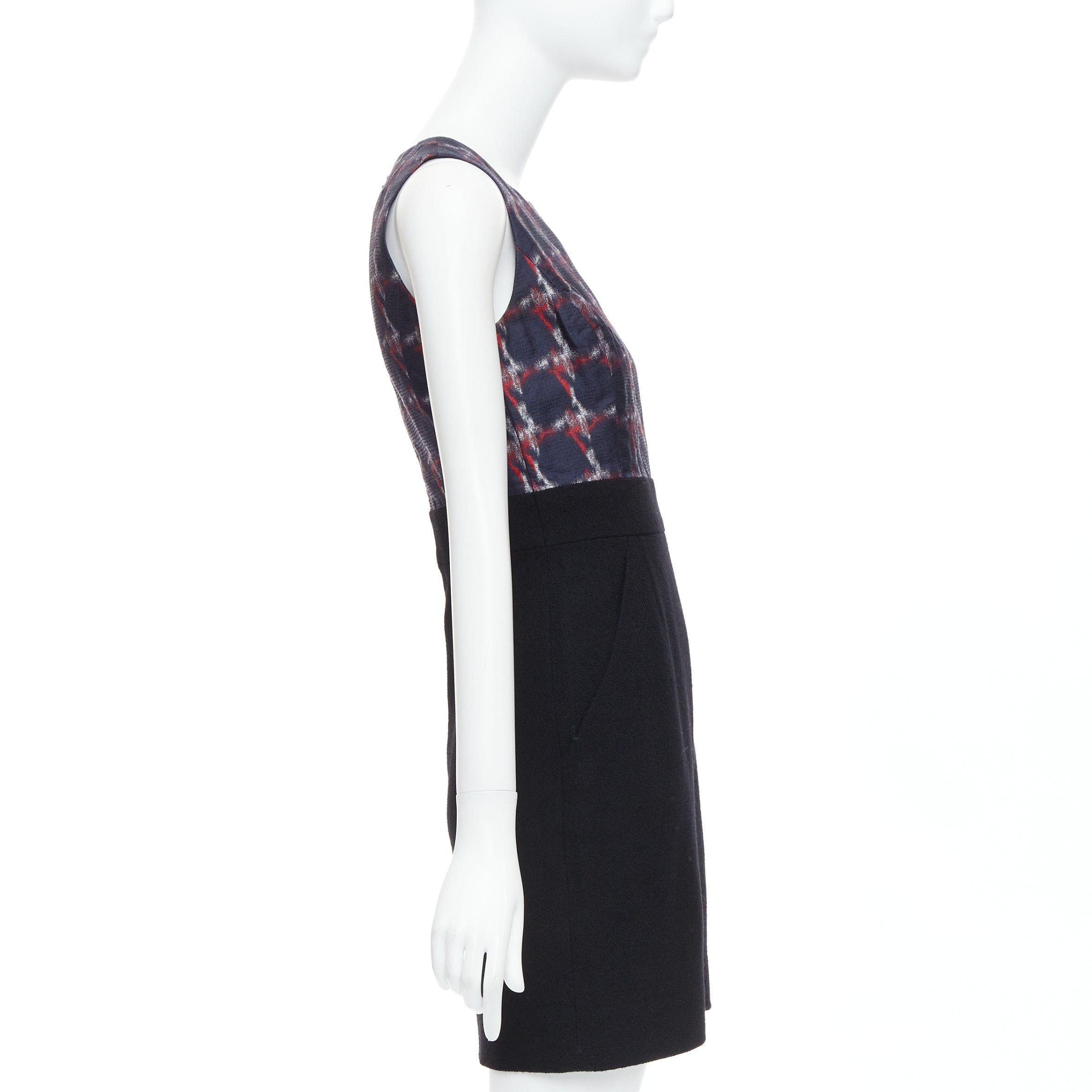 Chanel CHANEL 08A Paris-Venice navy red houndstooth print wool silk shift dress Size M / US 6-8 / IT 42-44 - 4 Thumbnail