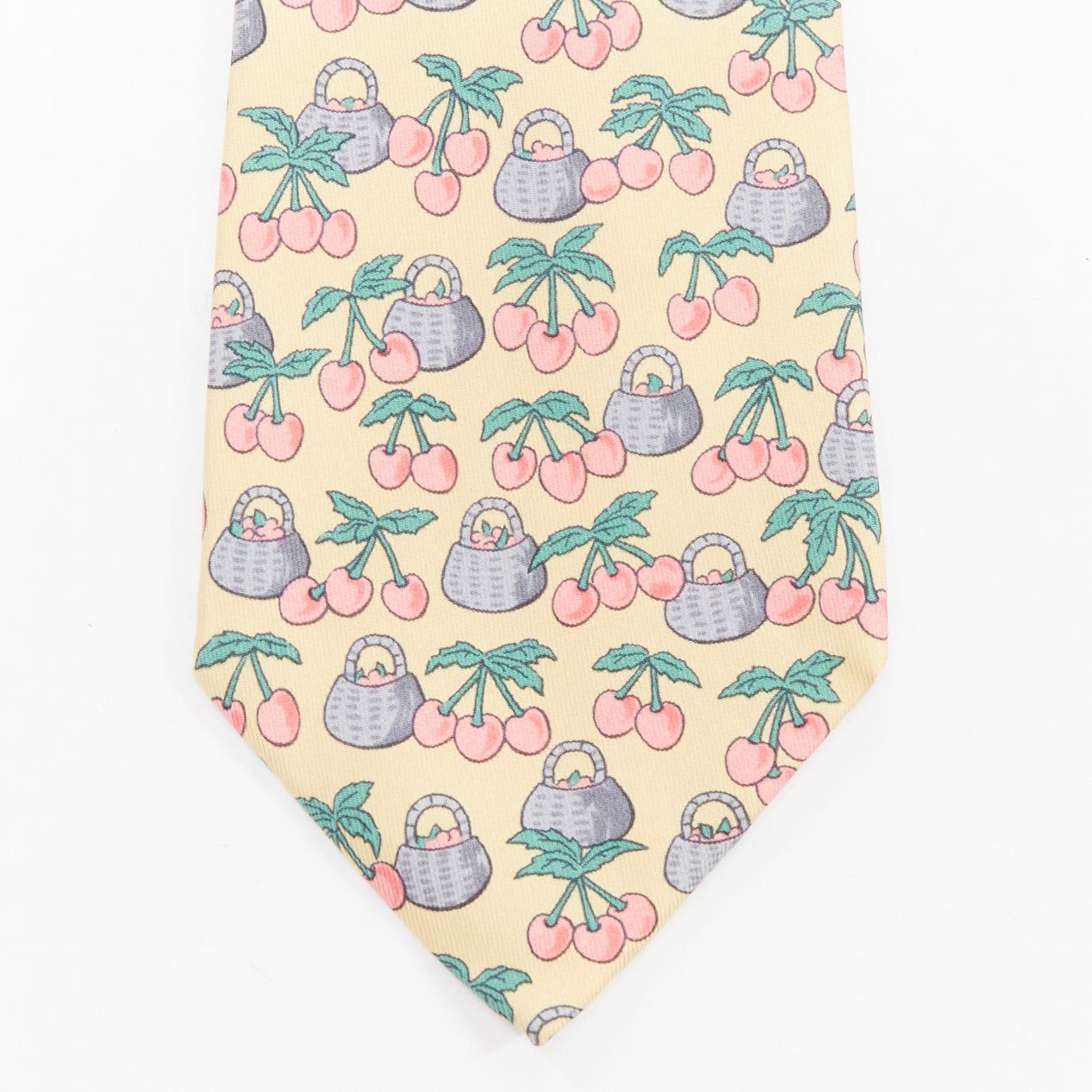 Hermes HERMES 7430 HA yellow red blue cherry basket print silk tie Size ONE SIZE - 2 Thumbnail