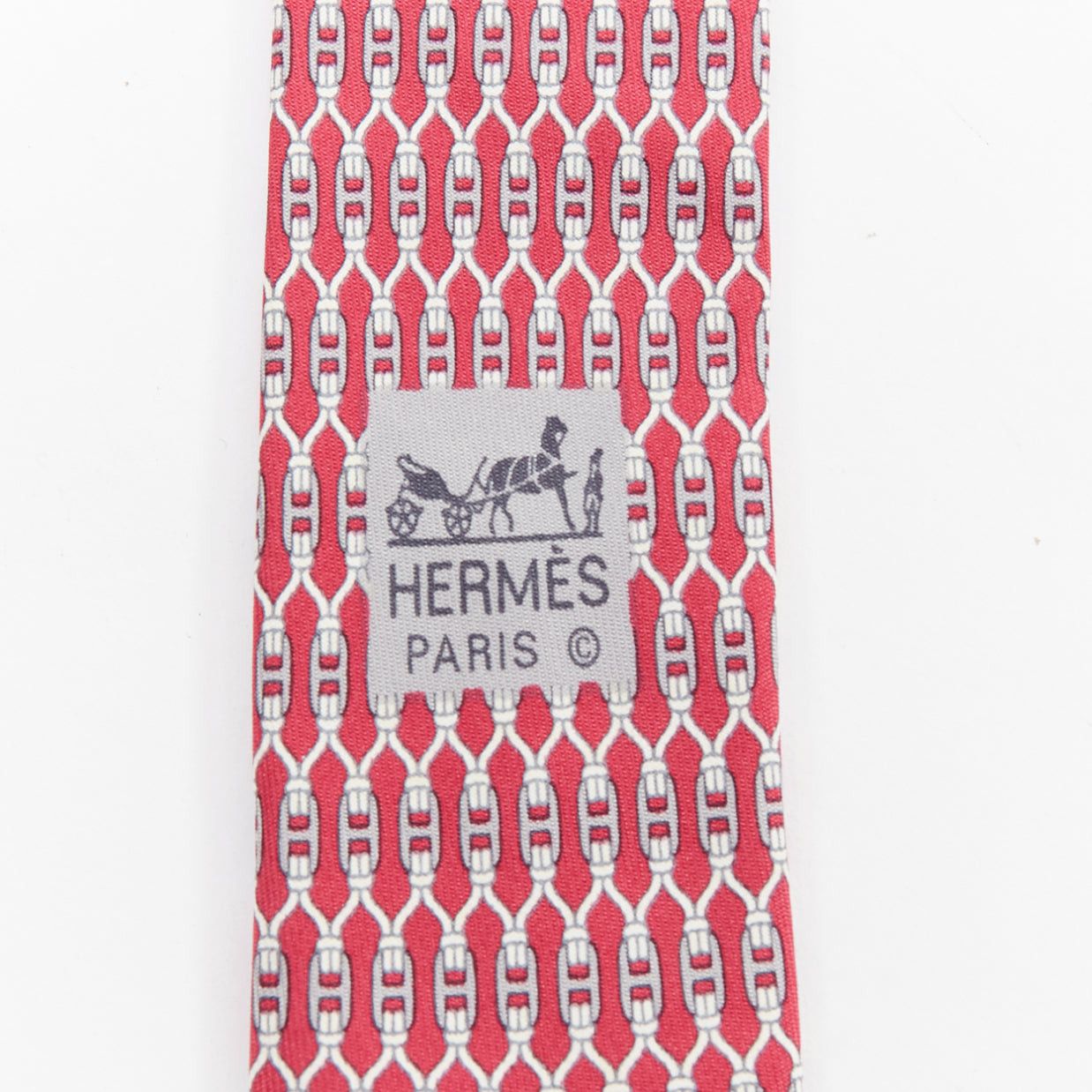 Hermes HERMES 7199 UA red grey signature H chain lock print silk tie Size ONE SIZE - 4 Thumbnail