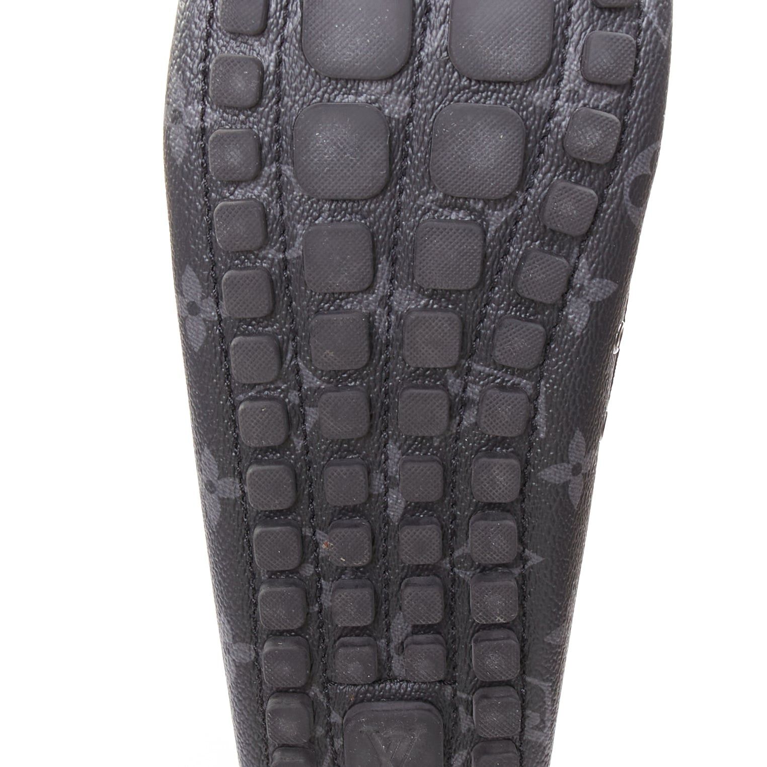 Louis Vuitton LOUIS VUITTON Arizona Eclipse grey canvas monogram mocassin EU42.5 Size US 9.5 / EU 42-43 - 10 Thumbnail
