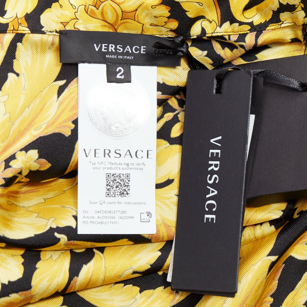 Versace VERSACE 100% silk Signature Barocco Baroque black gold print pajama shirt Sz2 M Size M / US 6-8 / IT 42-44 - 8 Thumbnail