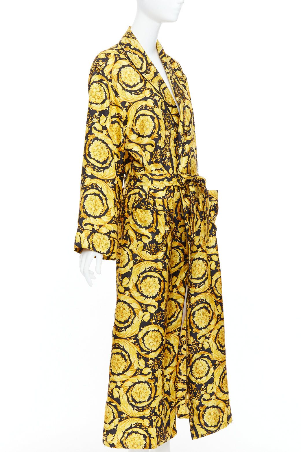 Versace VERSACE 100% silk Signature Barocco Baroque print gold black robe gown Sz 2 M Size M / US 6-8 / IT 42-44 - 3 Thumbnail