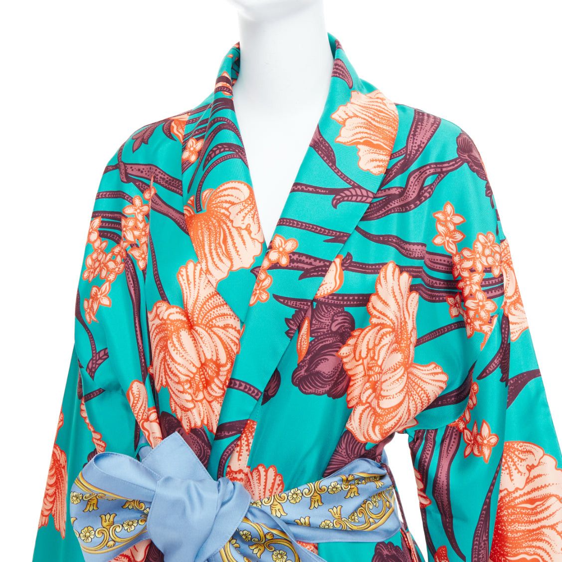 Versace VERSACE 100% silk Baroque Art Deco green orange floral Medusa print robe gown L Size L / US 10 / IT 46 - 7 Thumbnail