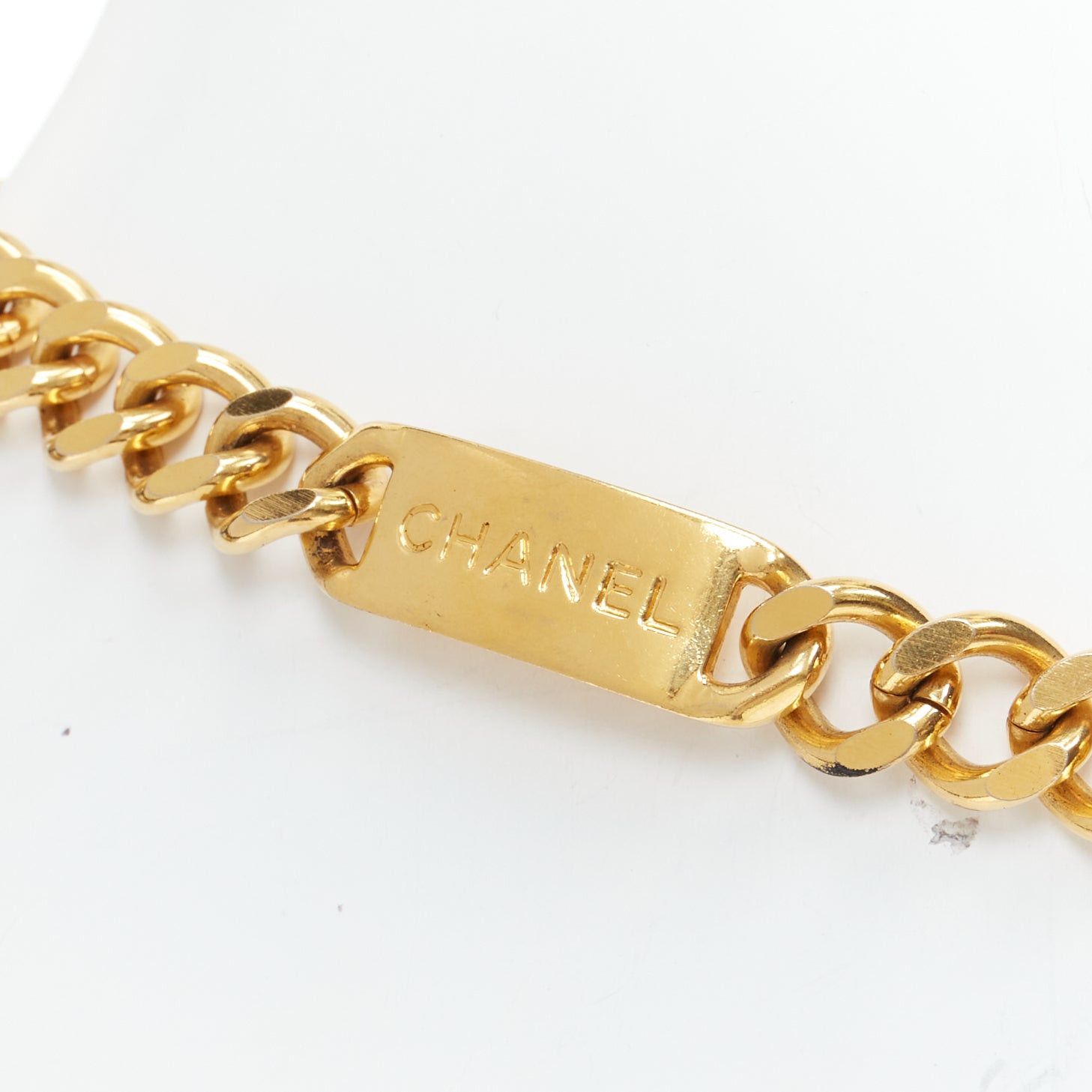 Chanel CHANEL1994 Vintage gold plated CC ID plate 31 Rue Cambon coin chain belt Size ONE SIZE - 2 Thumbnail