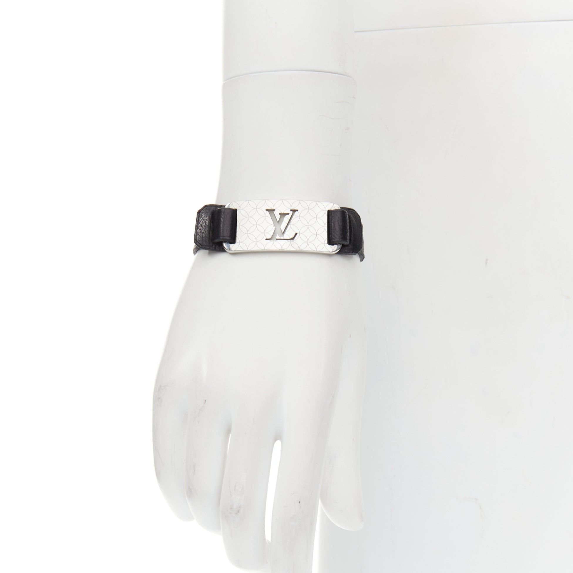 Louis Vuitton LOUIS VUITTON Champs Elysee black leather floral motif LV metal plate bracelet Size ONE SIZE - 2 Thumbnail