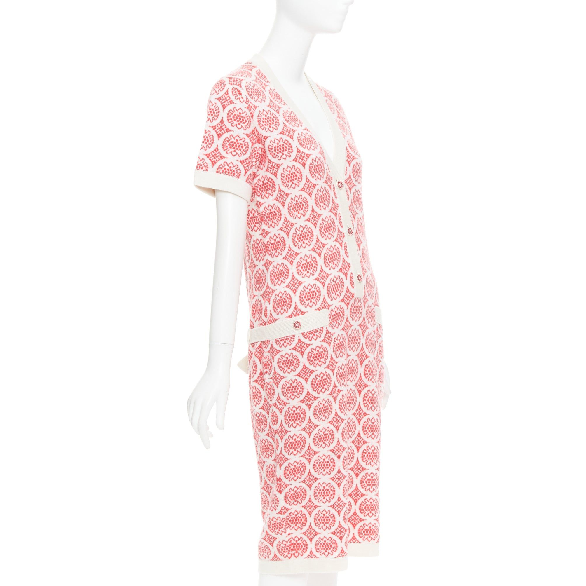 Chanel CHANEL 100% cashmere pink cream CC button pattern dress FR38 M Size M / US 6-8 / IT 42-44 - 3 Thumbnail