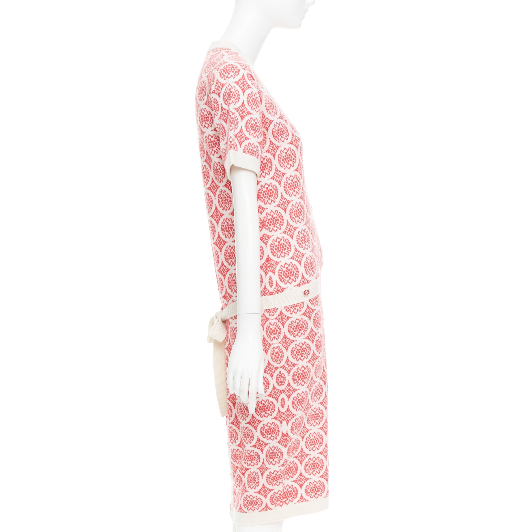Chanel CHANEL 100% cashmere pink cream CC button pattern dress FR38 M Size M / US 6-8 / IT 42-44 - 4 Thumbnail