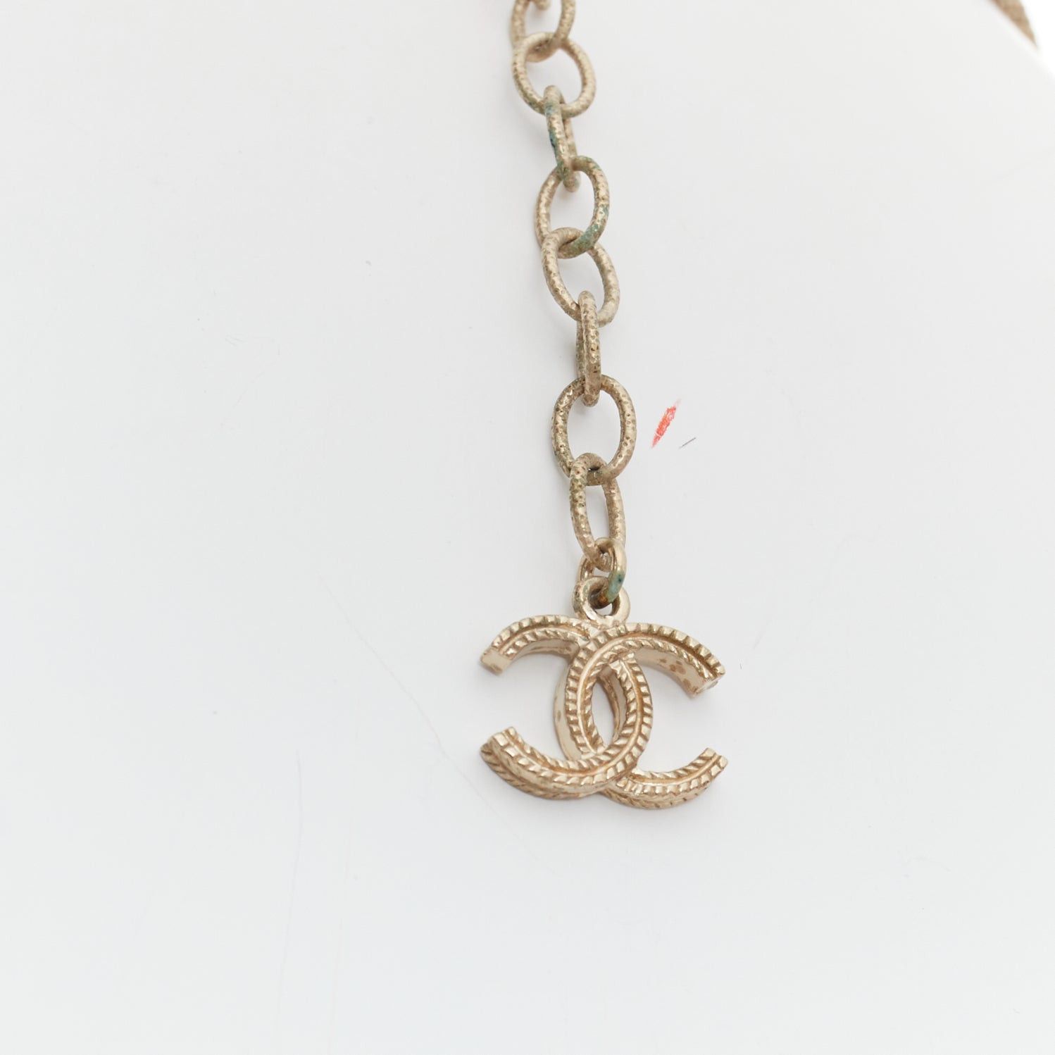 Chanel CHANEL B16A gold tone faux pearl CC logo round globes necklace Size ONE SIZE - 5 Thumbnail