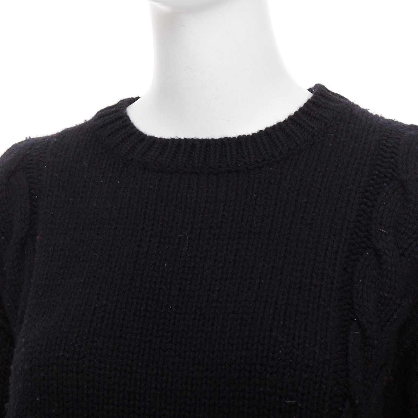 Gucci GUCCI 2021 black wool red green trim cable braid crew neck sweater XS Size S / US 4 / IT 40 - 7 Thumbnail