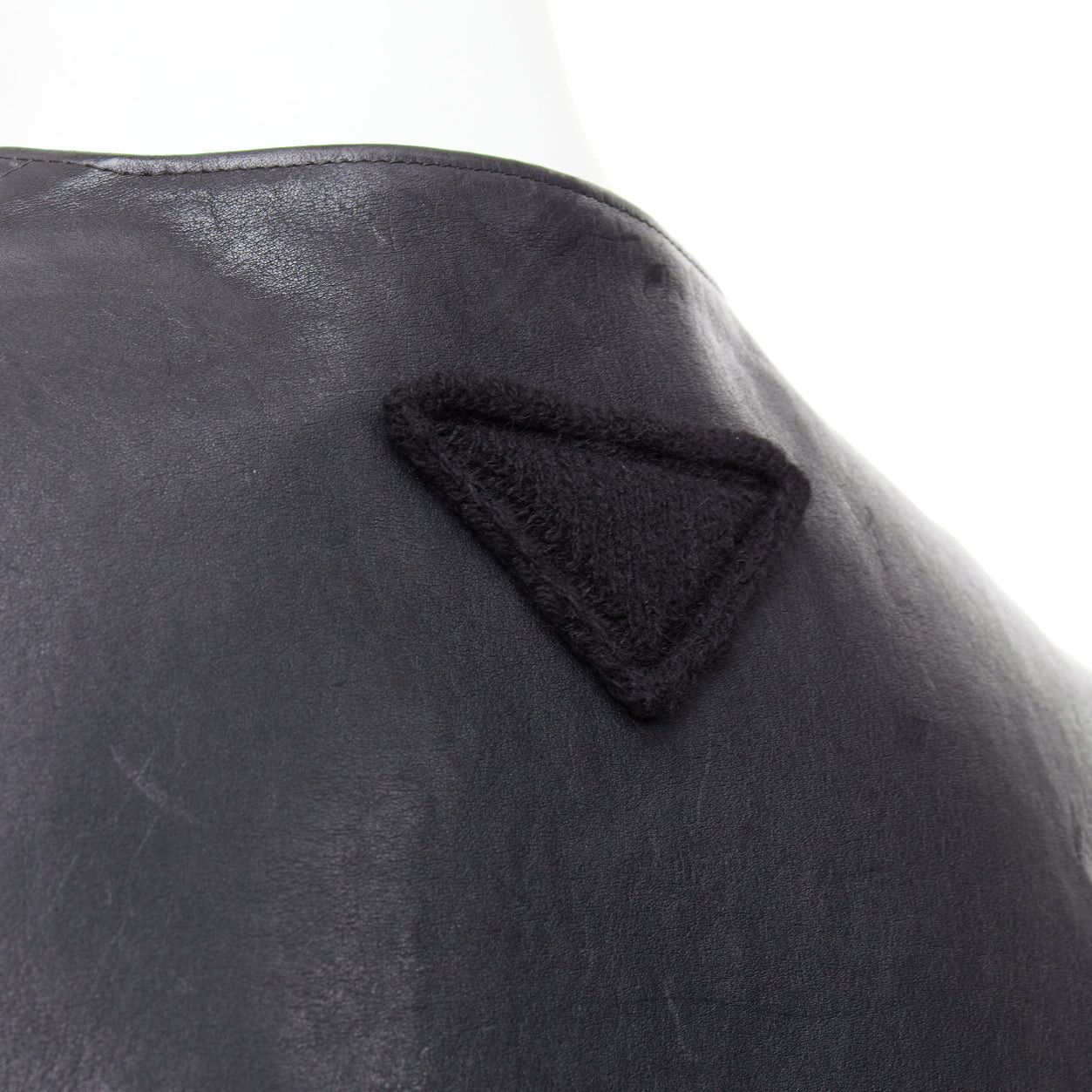 Prada rare PRADA 2023 Runway Raf Simons Vitello black calfskin leather buckle vest IT48 M Size US M / EU 48-50 / 2 - 2 Thumbnail