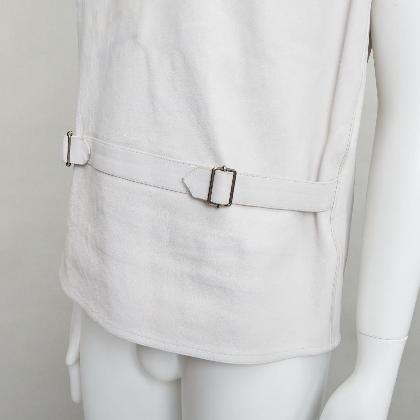 Prada rare PRADA 2023 Runway Raf Simons Vitello white calfskin leather buckle vest IT50 L Size US L / EU 52-54 / 3 - 2 Thumbnail