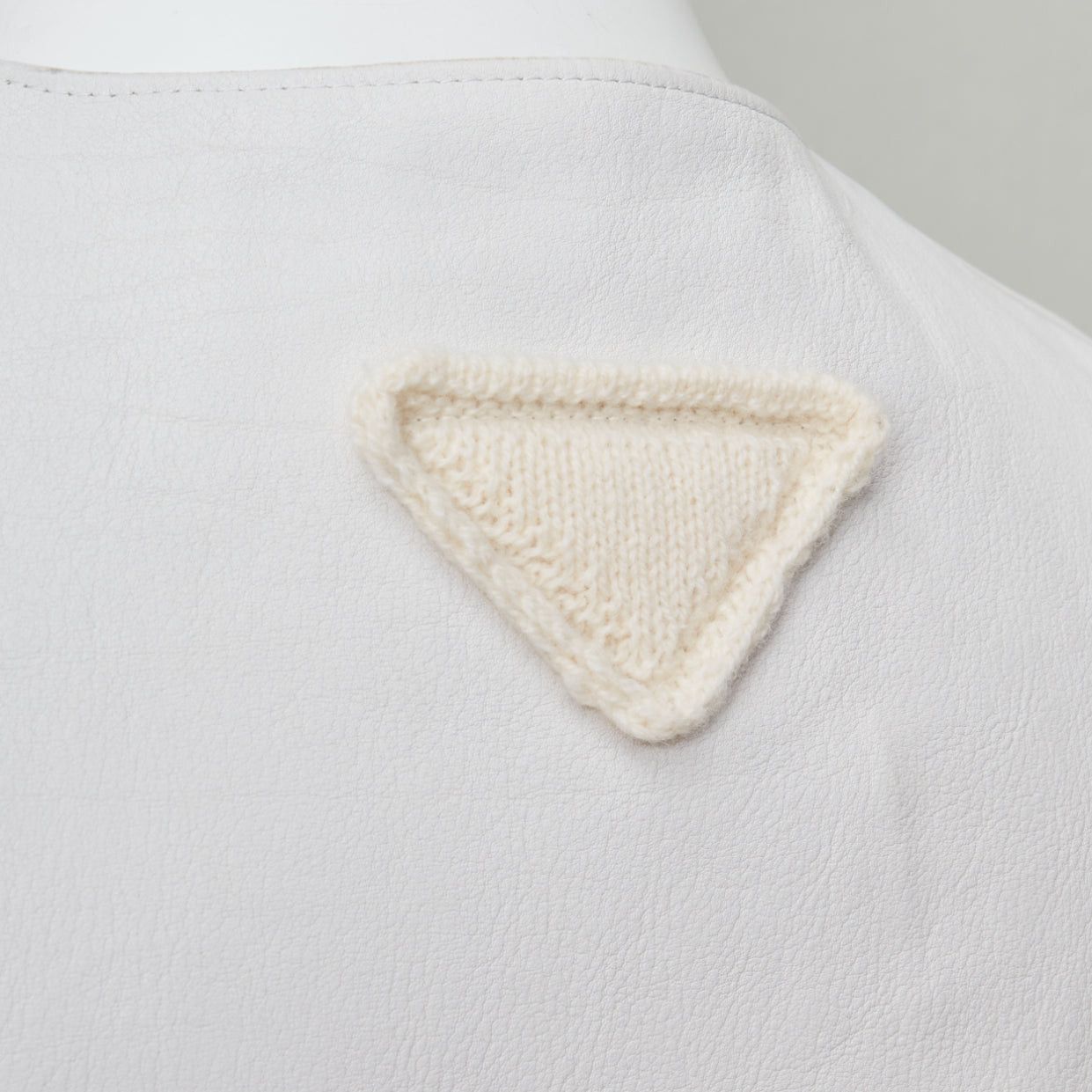 Prada rare PRADA 2023 Runway Raf Simons Vitello white calfskin leather buckle vest IT50 L Size US L / EU 52-54 / 3 - 8 Thumbnail