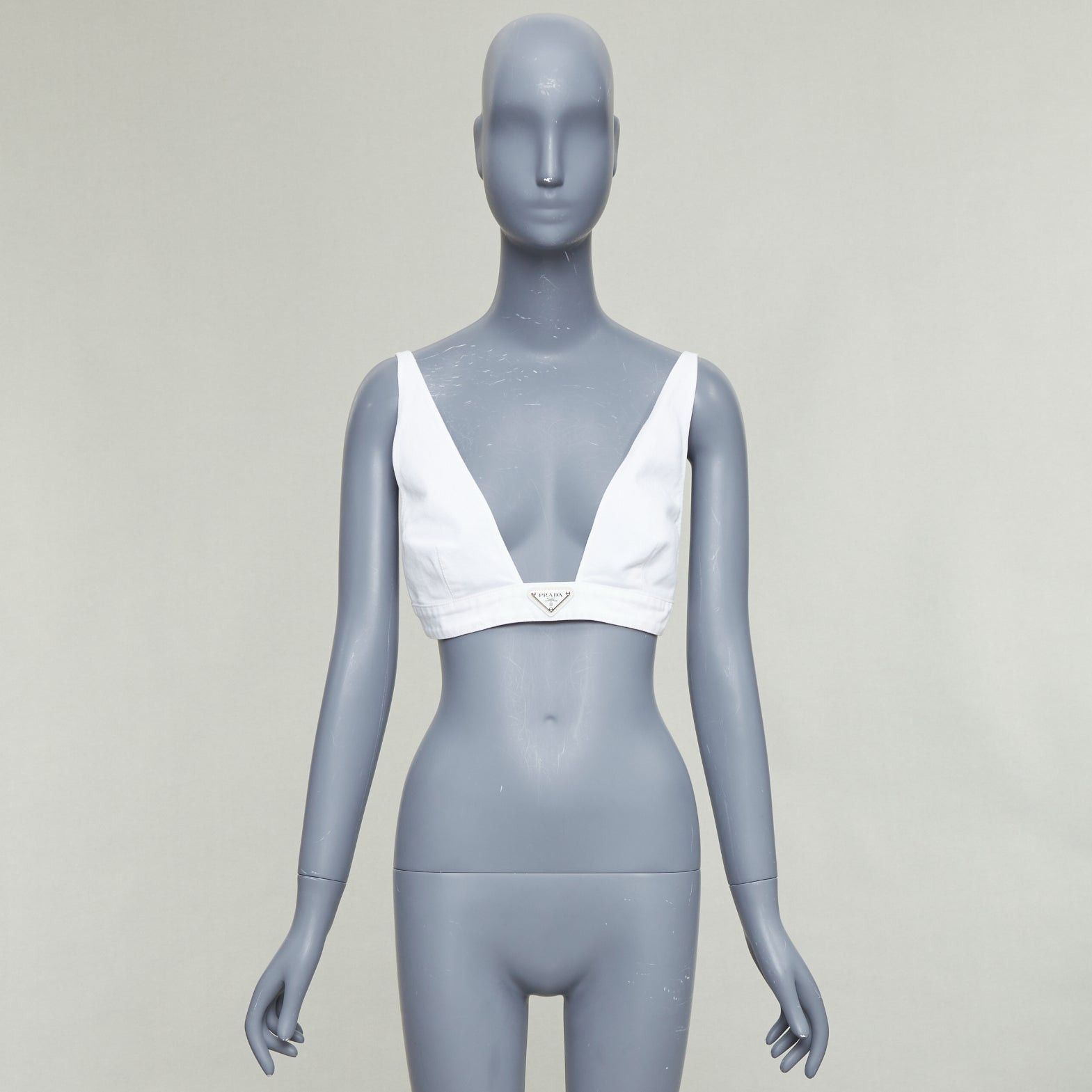 Prada PRADA 2022 white distressed denim triangle logo plunge bralette crop top IT42 M Size M / US 6-8 / IT 42-44 - 9 Thumbnail
