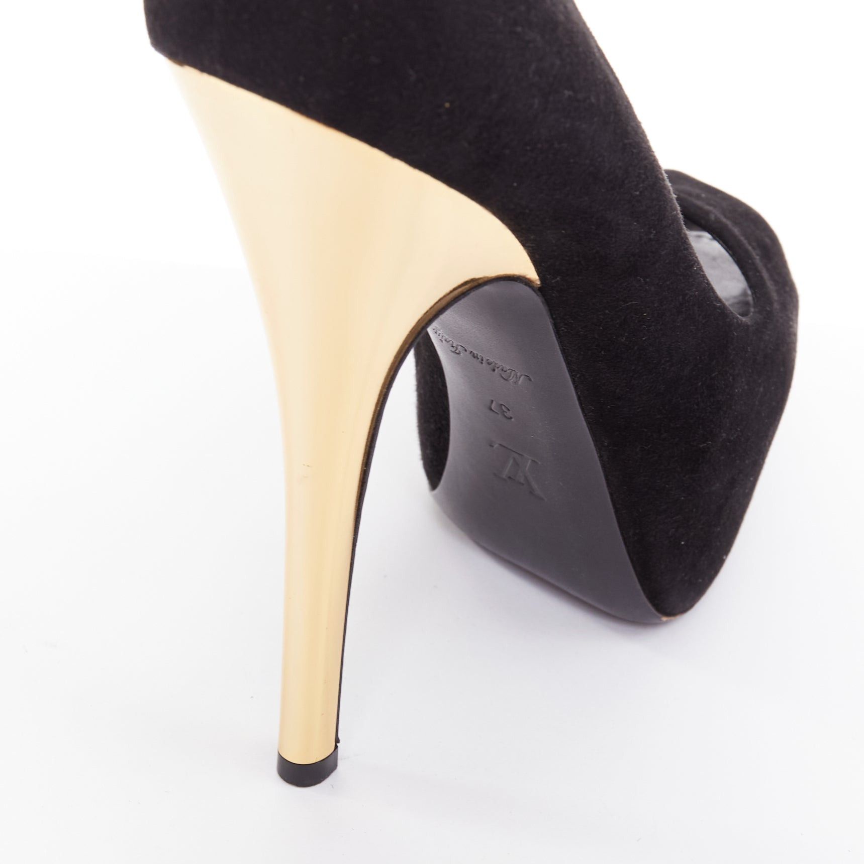 Louis Vuitton LOUIS VUITTON Oh Really black suede gold LV lock sky high pumps EU37 Size US 7 / IT 37 - 8 Thumbnail