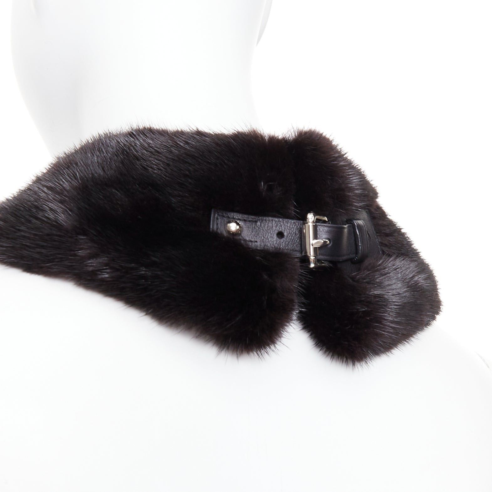 Louis Vuitton LOUIS VUITTON 2019 brown mink fur LV logo leather silk lined collar scarf Size ONE SIZE - 7 Thumbnail