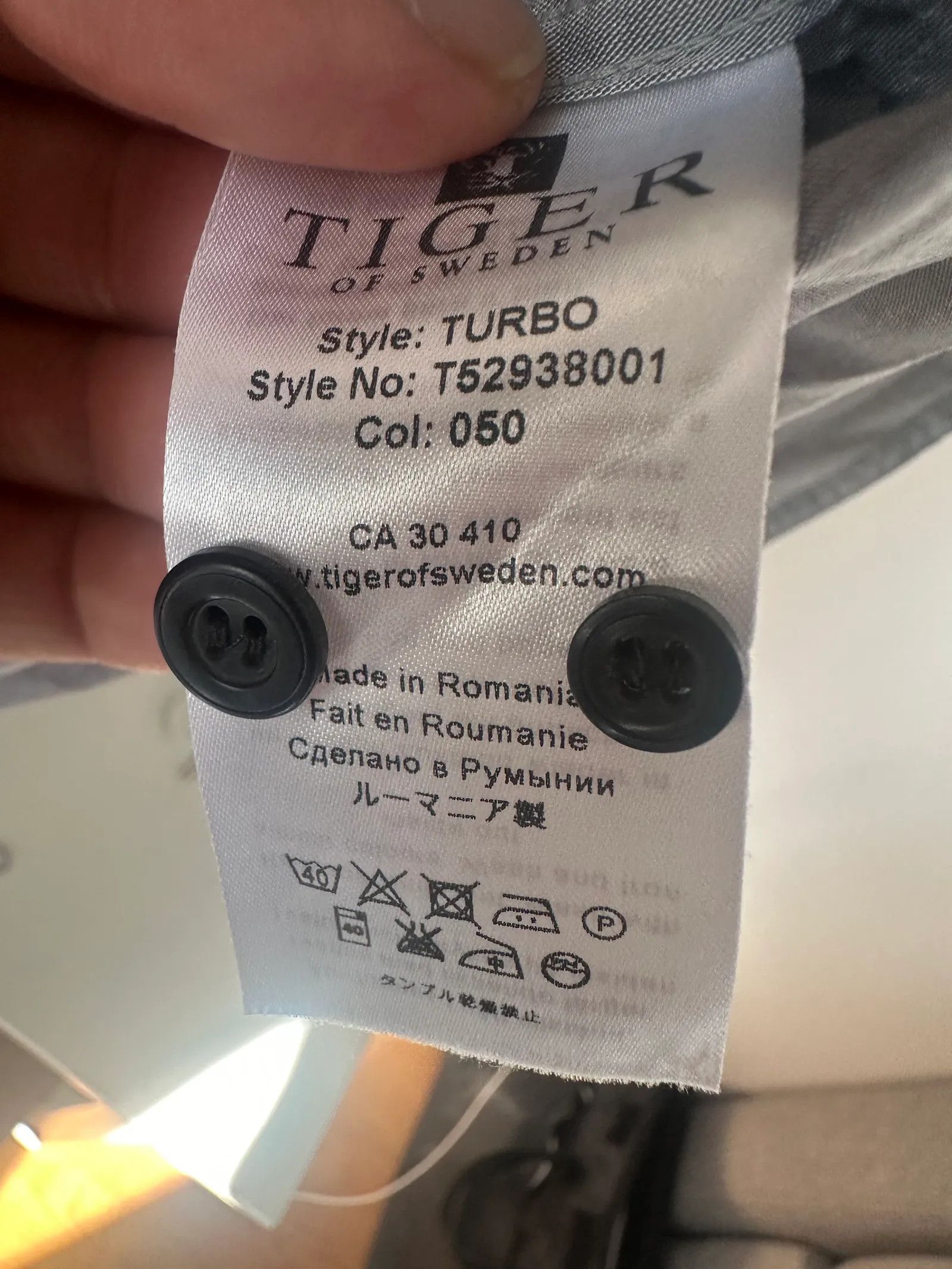Tiger of Sweden Tiger of Sweden Shirt Size US S / EU 44-46 / 1 - 2 Thumbnail