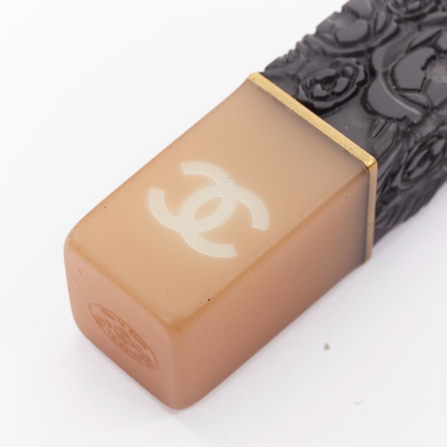 Chanel CHANEL 07A Camellia Lipstick CC logo nude black gold resin purse hook Size ONE SIZE - 4 Thumbnail