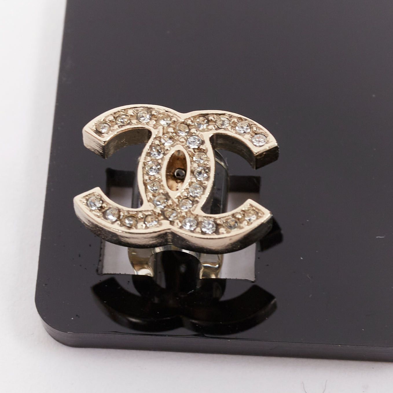 Chanel CHANEL silver tone crystal pave CC logo cable clips phone charm Set of Two Size ONE SIZE - 4 Thumbnail