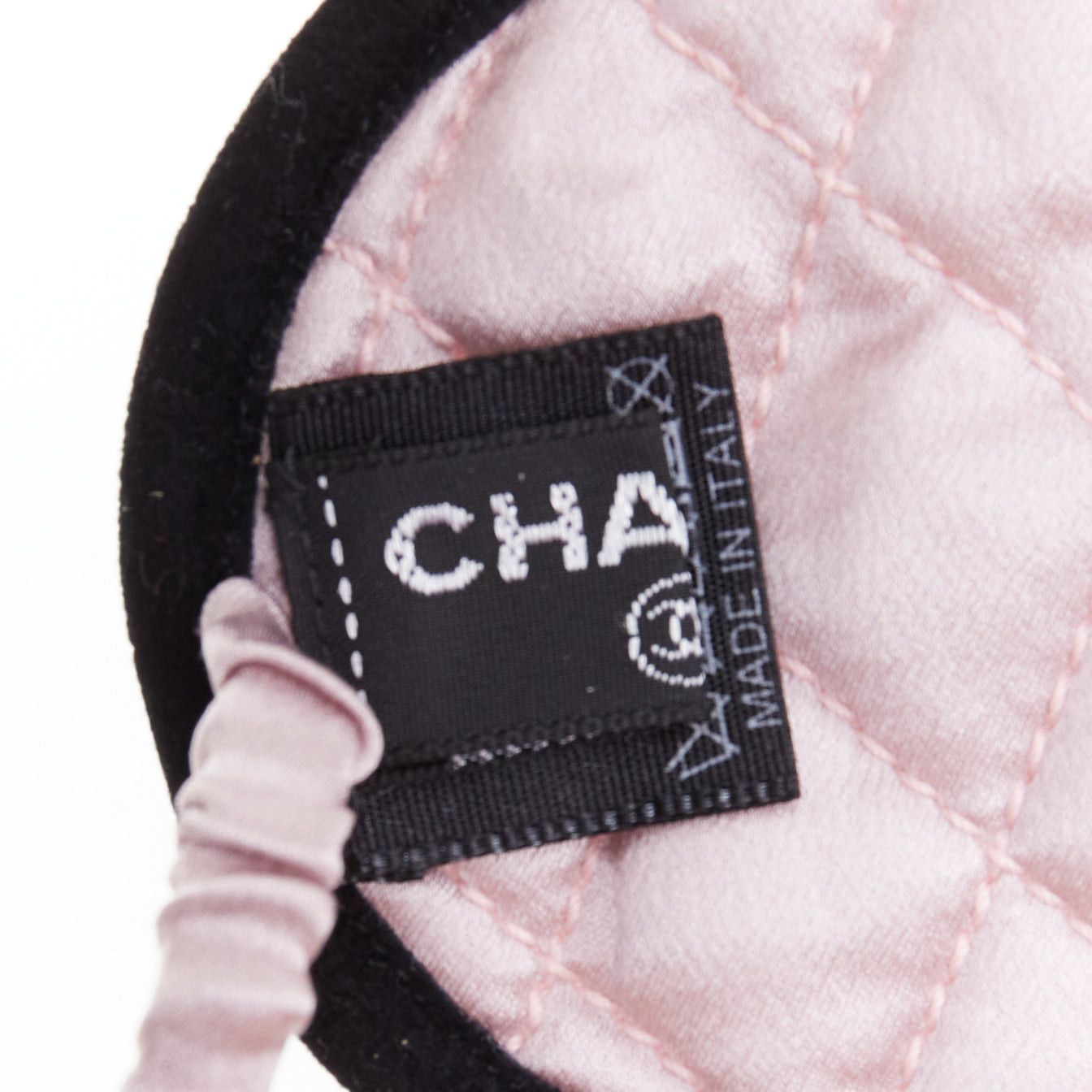 Chanel rare CHANEL pink 100% silk CC tear eyelash embroidery sleeping mask pouch set Size ONE SIZE - 8 Thumbnail
