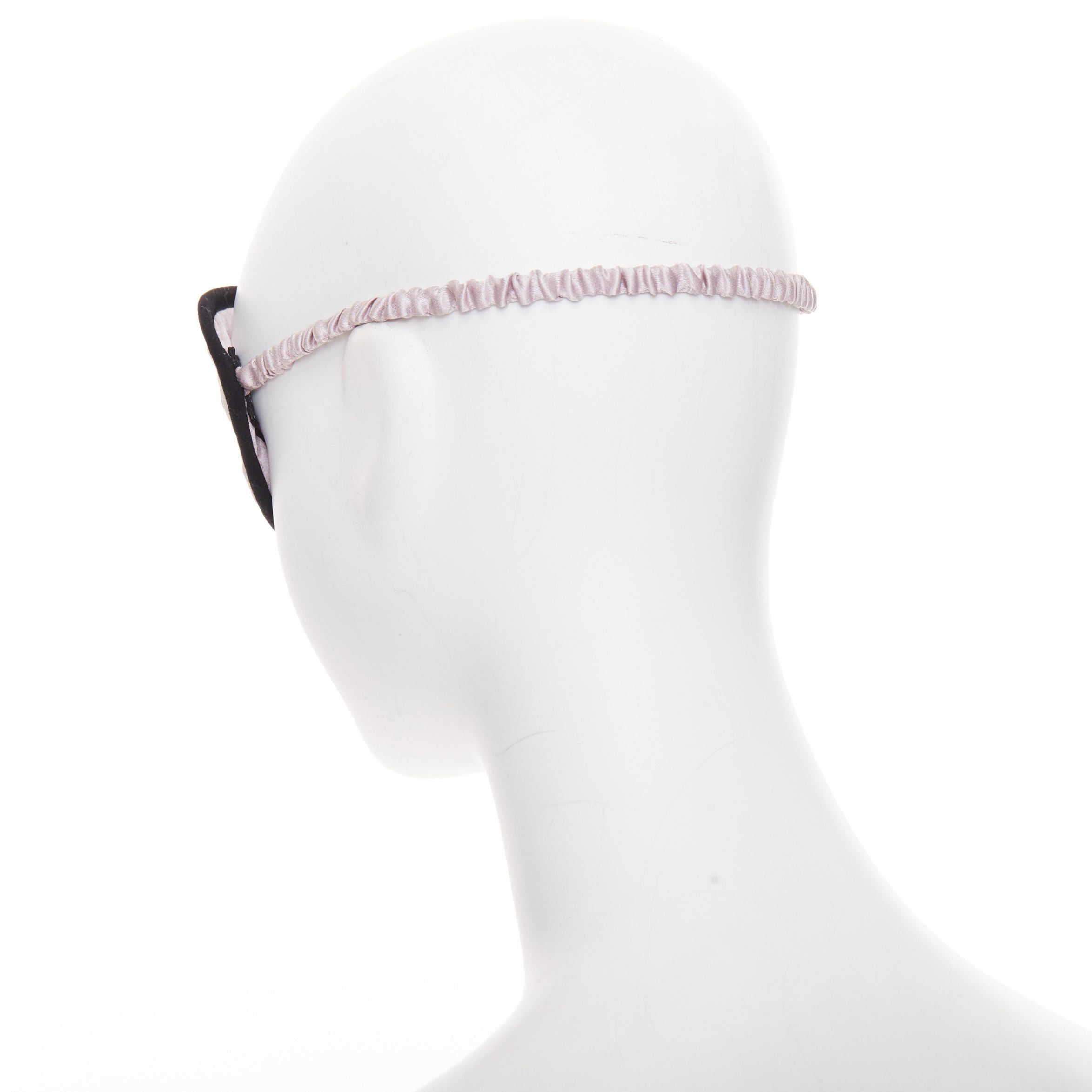 Chanel rare CHANEL pink 100% silk CC tear eyelash embroidery sleeping mask pouch set Size ONE SIZE - 5 Thumbnail
