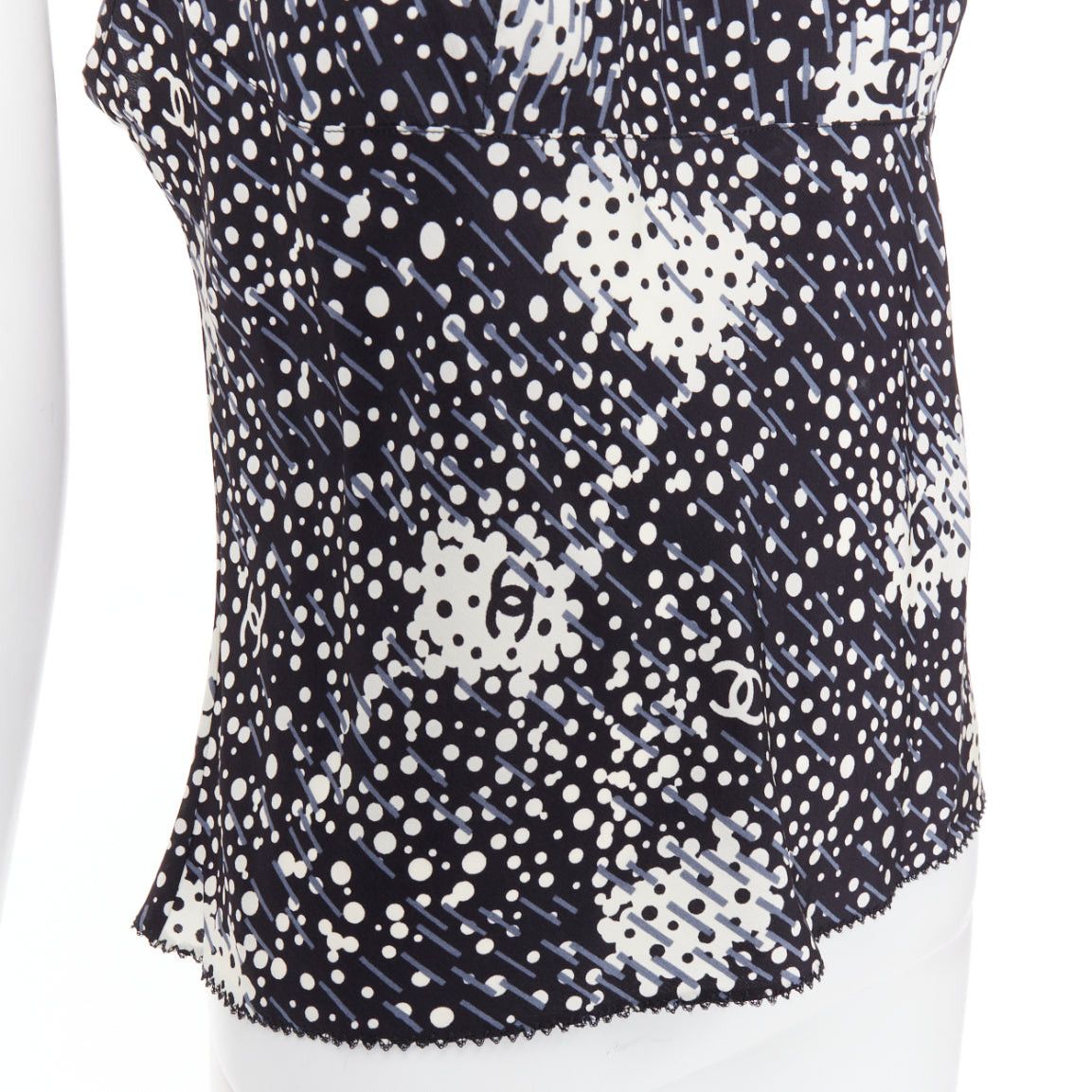 Chanel CHANEL 02A 100% silk CC logo polka dot pearl trim camisole FR40 S Size M / US 6-8 / IT 42-44 - 7 Thumbnail