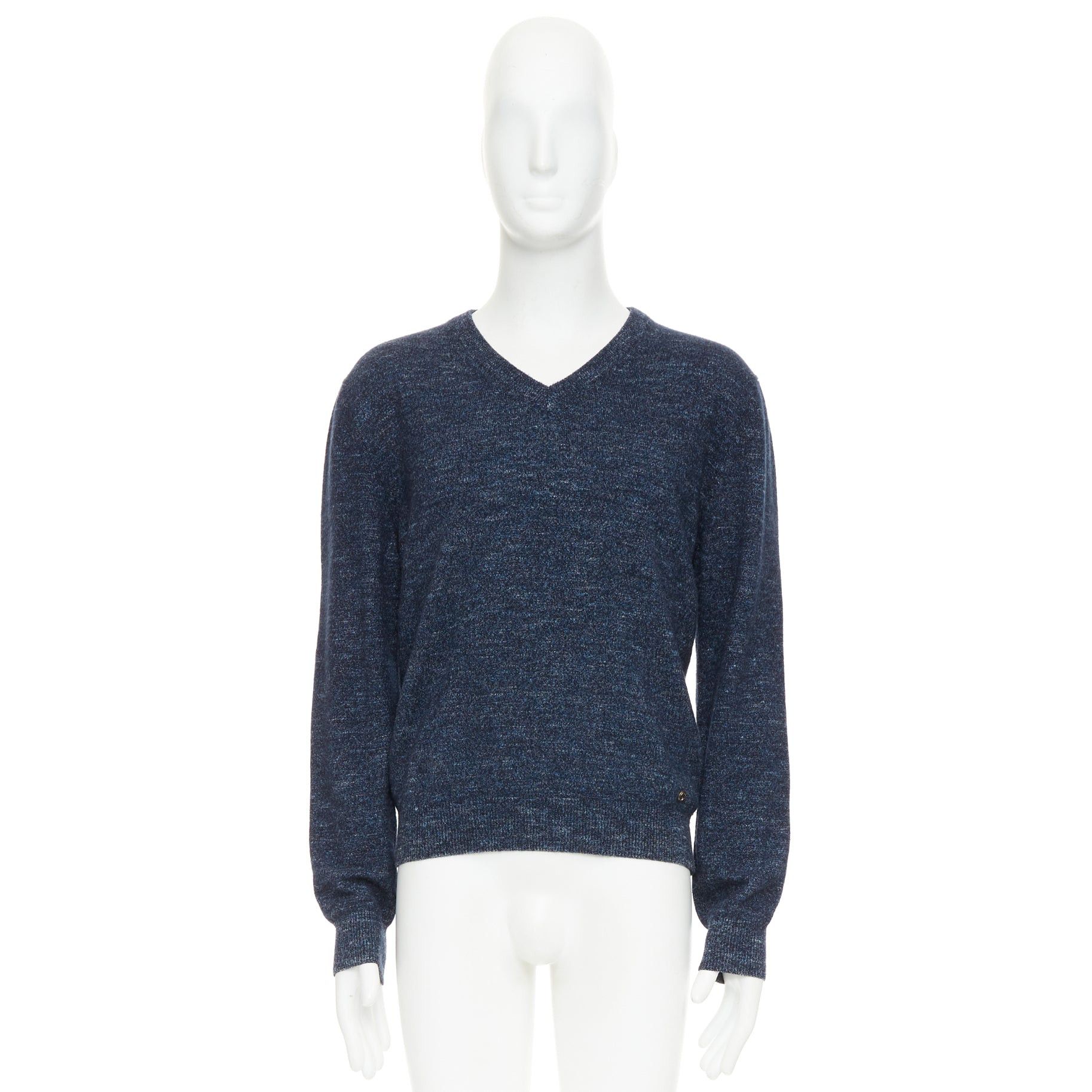 Gucci GUCCI navy wool silk cashmere melange V neck GG logo charm sweater L Size US L / EU 52-54 / 3 - 9 Thumbnail