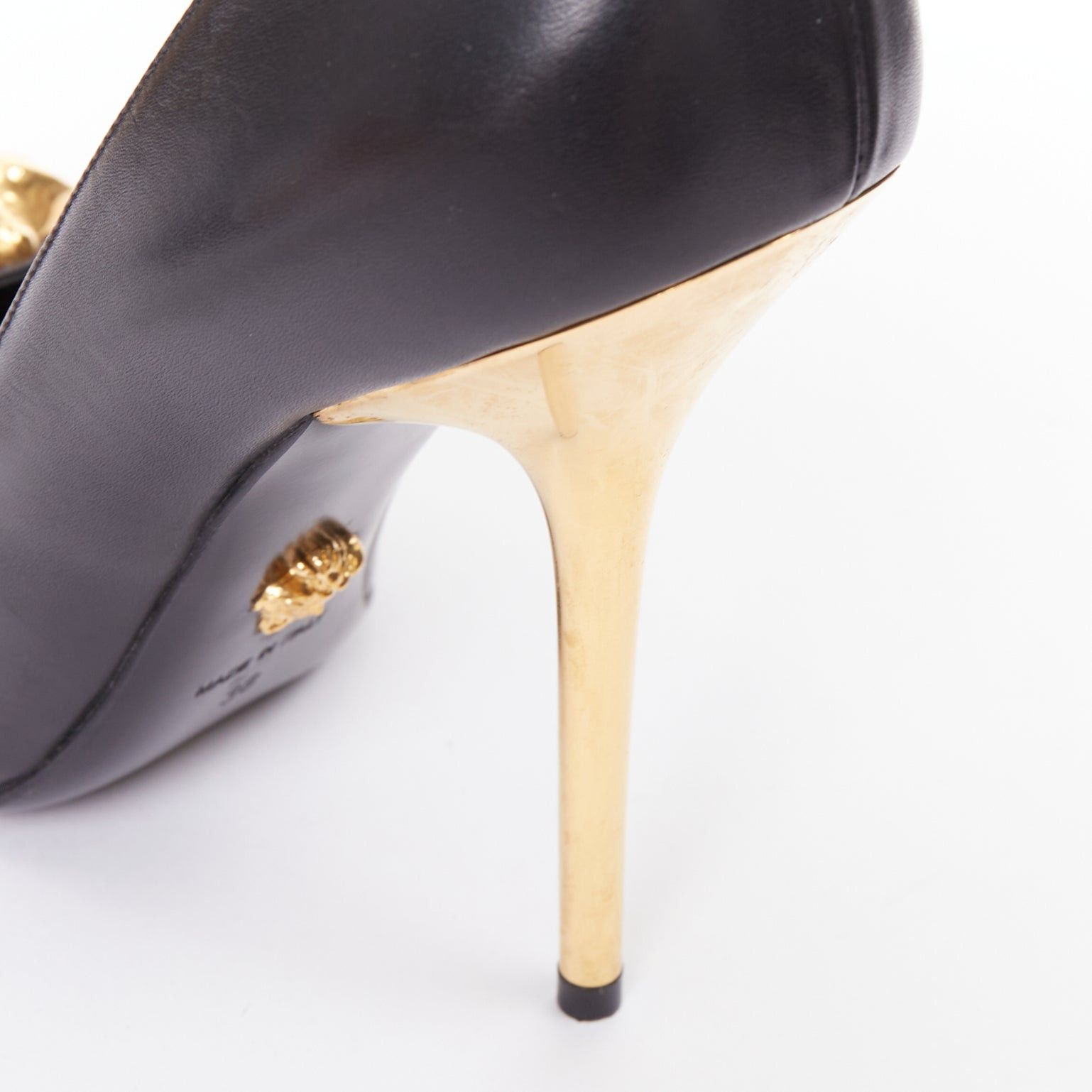 Versace VERSACE Medusa black gold emblem metal heel pump EU38 Lady Gaga Size US 8 / IT 38 - 8 Thumbnail